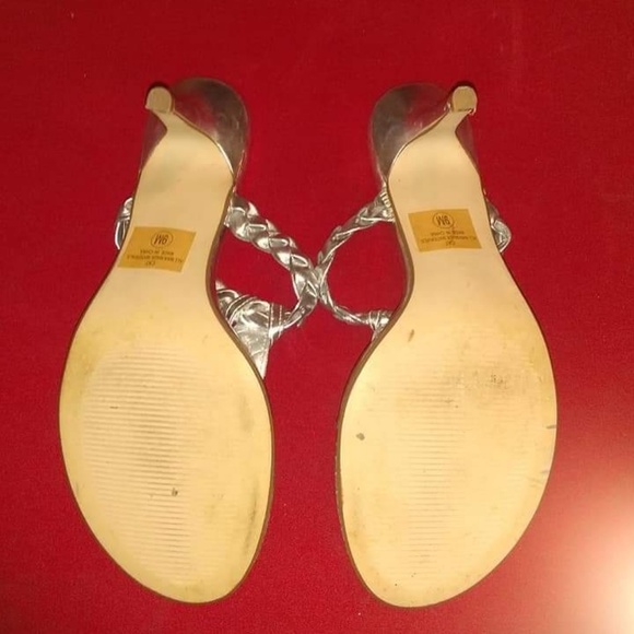 Heels - Picture 2 of 5